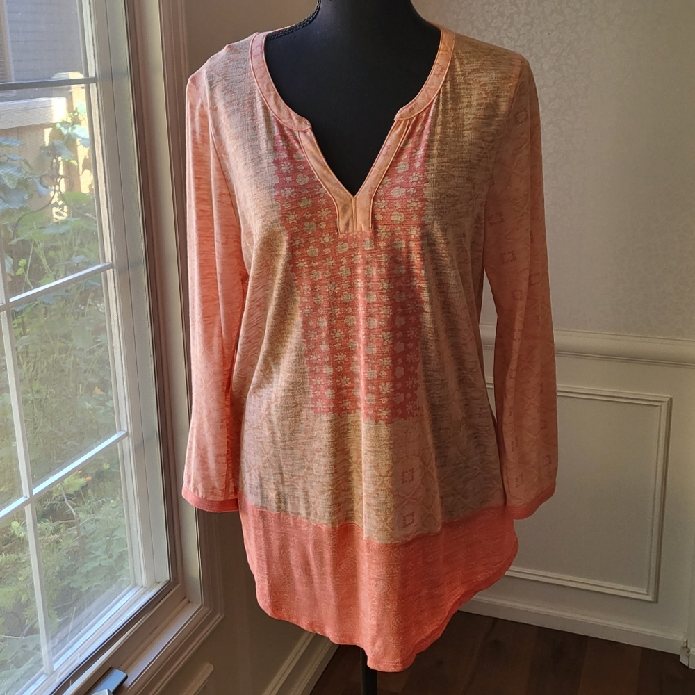 Semi-sheer Boho 3/4 Sleeve V-neck Blouse